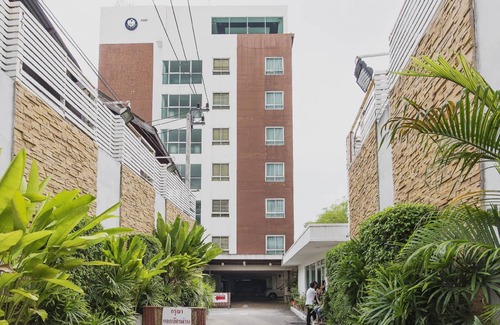 Yan Nawa Apartment | 100 m² Apartment ∙ 127 guests