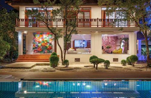 Suan Luang Villa | 1000 m² Villa ∙ 9 bedrooms ∙ 18 guests