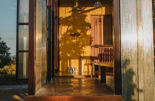 Tambon Nam Chun House | 115 m² Farmhouse ∙ 4 guests
