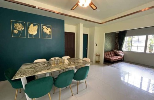 Sarika Villa | 120 m² Villa ∙ 4 bedrooms ∙ 18 guests