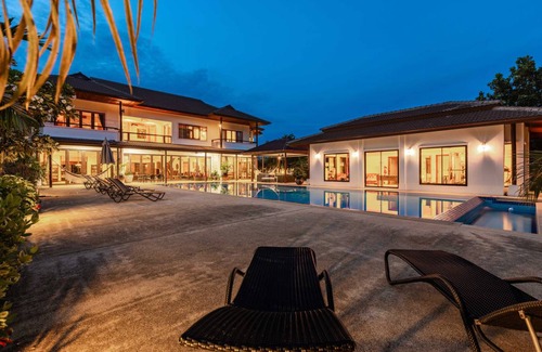 Hua Hin Villa | 1200 m² Villa ∙ 6 bedrooms ∙ 16 guests