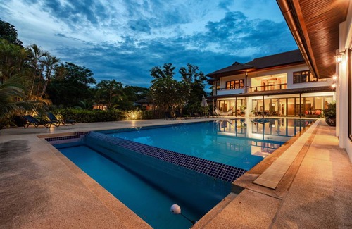 Hua Hin Villa | 1200 m² Villa ∙ 6 bedrooms ∙ 16 guests