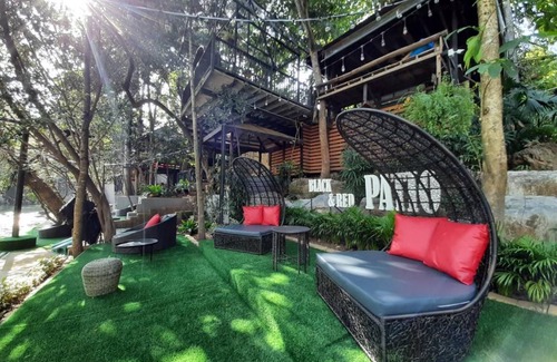 Wat Bung Toei Resort | 145 m² Resort ∙ 2 bedrooms ∙ 20 guests