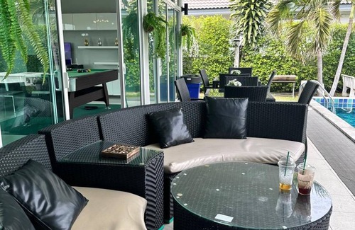 Cha-am Villa | 150 m² Villa ∙ 4 bedrooms ∙ 16 guests