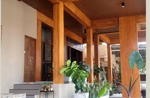 Uthai Thani Hotel | 16 m² Hotel ∙ 2 guests