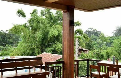 Uthai Thani Hotel | 16 m² Hotel ∙ 2 guests