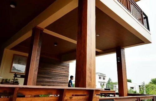 Uthai Thani Hotel | 16 m² Hotel ∙ 2 guests