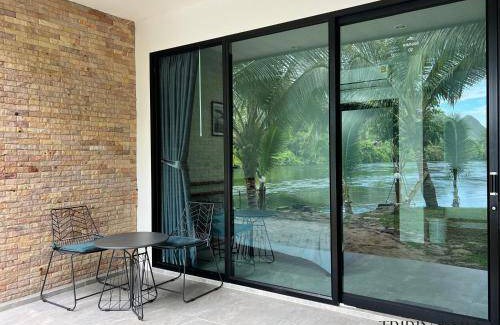 Kanchanaburi Bed & Breakfast | 18 m² Bed and breakfast ∙ 3 guests