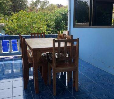 Koh Lan Bed & Breakfast | 18 m² Bed and breakfast ∙ 3 bedrooms ∙ 11 guests