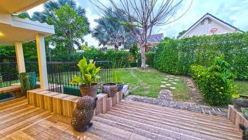 Pranburi Villa | 180 m² Villa ∙ 2 bedrooms ∙ 4 guests