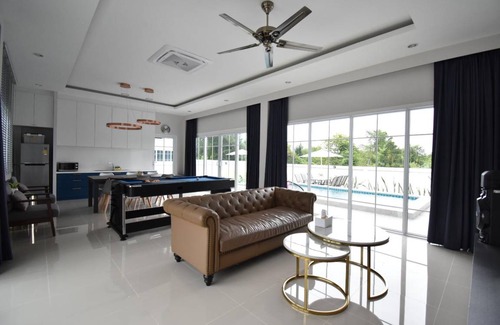 Cha-am Villa | 180 m² Villa ∙ 3 bedrooms ∙ 10 guests