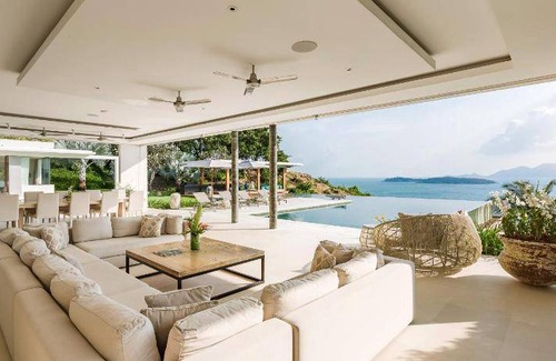 Choeng Mon Resort | 1839 m² Resort ∙ 8 bedrooms ∙ 127 guests
