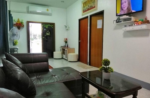 Ang Sila House | 185 m² House ∙ 2 bedrooms ∙ 8 guests