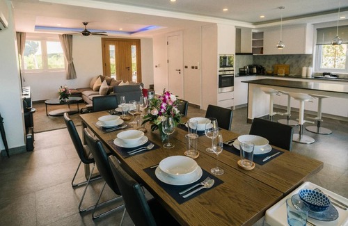 Klong Son Villa | 196 m² Villa ∙ 4 bedrooms ∙ 8 guests