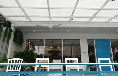 South Pattaya Hotel | 200 m² Hotel ∙ 8 guests