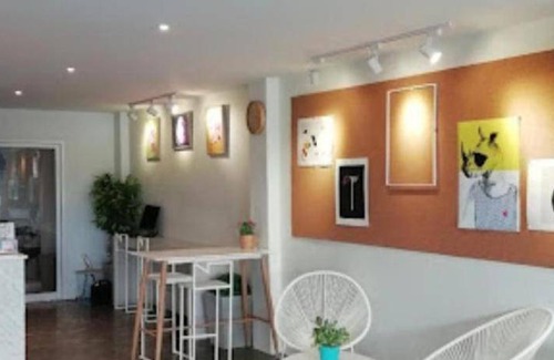 South Pattaya Hotel | 200 m² Hotel ∙ 8 guests