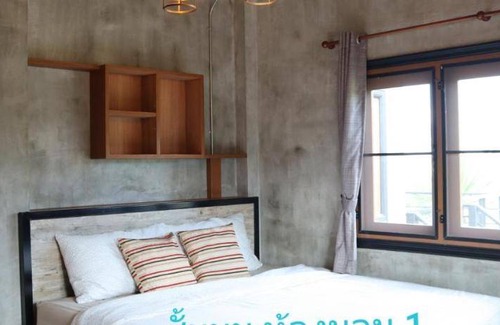 Pong Ta Long House | 200 m² House ∙ 4 bedrooms ∙ 12 guests