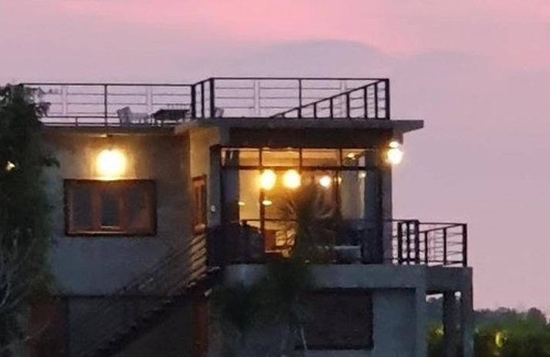 Pong Ta Long House | 200 m² House ∙ 4 bedrooms ∙ 12 guests
