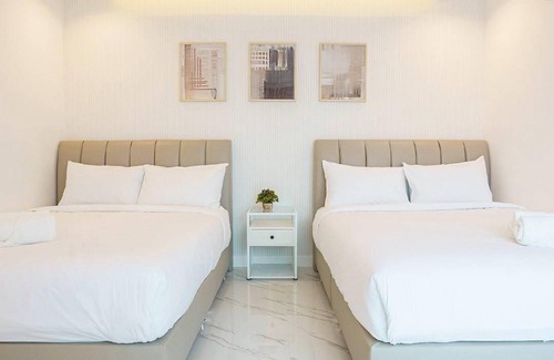 Hua Hin Villa | 200 m² Villa ∙ 4 bedrooms ∙ 16 guests
