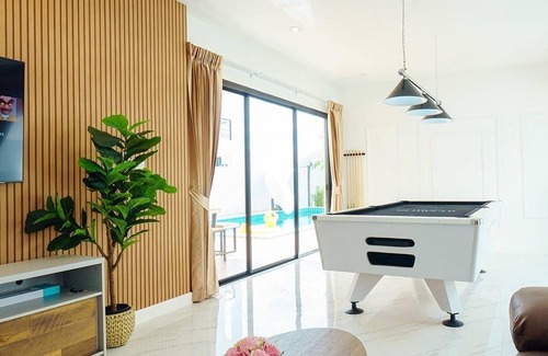 Hua Hin Villa | 200 m² Villa ∙ 4 bedrooms ∙ 16 guests