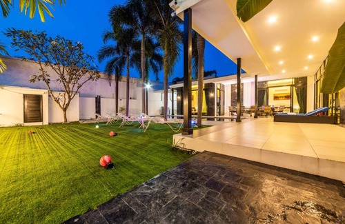 Hua Hin Villa | 201 m² Villa ∙ 3 bedrooms ∙ 8 guests