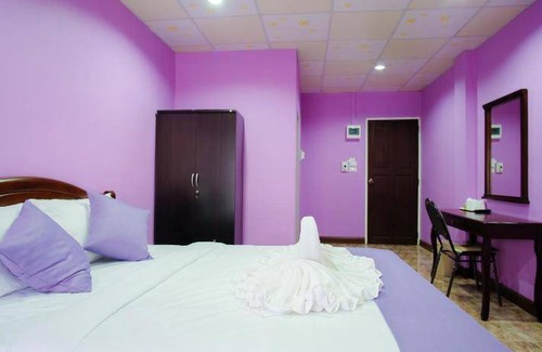 Downtown Krabi Bed & Breakfast | 22 m² Bed and breakfast ∙ 4 guests