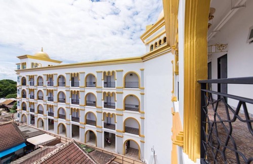 Lop Buri Hotel | 24 m² Hotel ∙ 4 guests
