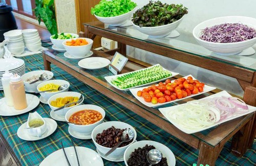 Surin Hotel | 25 m² Hotel ∙ 2 guests