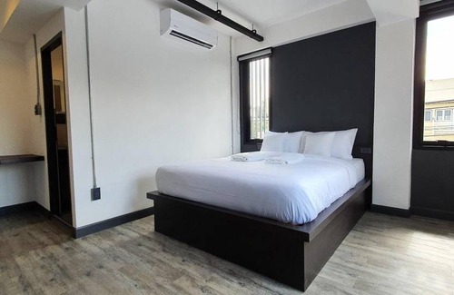Nong Pa Khrang Hotel | 25 m² Hotel ∙ 2 guests