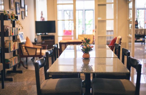 Embassy District Apartment | 25 m² Serviced apartment ∙ 6 guests