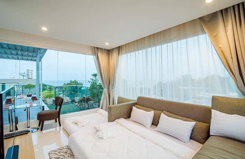 Hua Hin Villa | 250 m² Villa ∙ 5 bedrooms ∙ 25 guests