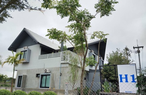 Hang Chat Hotel | 26 m² Motel ∙ 3 guests