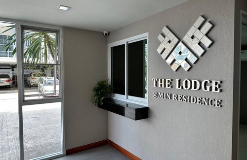 Minburi Hotel | 27 m² Hotel ∙ 3 guests
