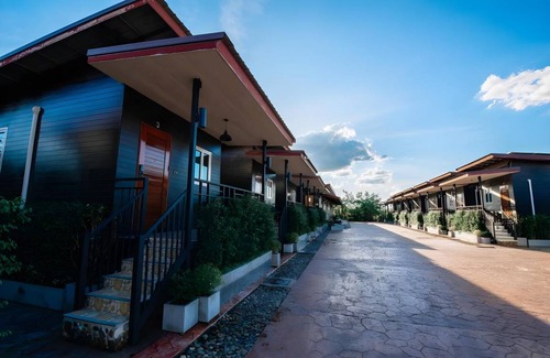 Surin Hotel | 28 m² Hotel ∙ 2 guests