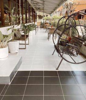 Chumphon Hotel | 28 m² Hotel ∙ 4 guests