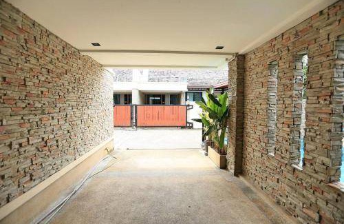 Rawai Villa | 284 m² Villa ∙ 2 bedrooms ∙ 4 guests