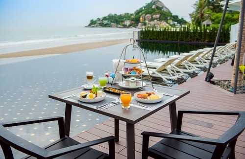 Khao Takiab Resort | 285 m² Resort ∙ 2 bedrooms ∙ 127 guests