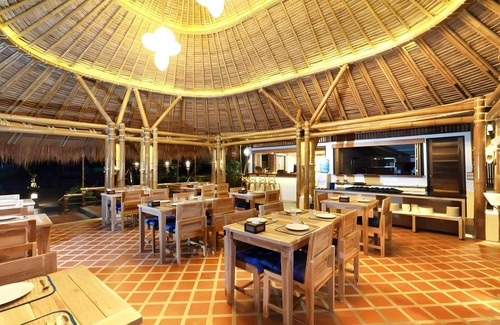 Ko Lanta Hotel | 288 m² Hotel ∙ 2 bedrooms ∙ 127 guests