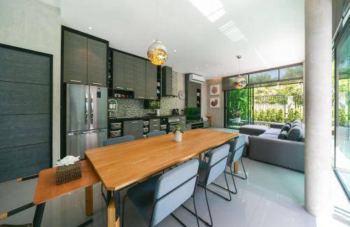 Bang Tao Villa | 290 m² Villa ∙ 3 bedrooms ∙ 7 guests