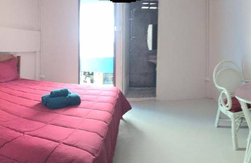 Ban Phe Hotel | 30 m² Hotel ∙ 3 guests