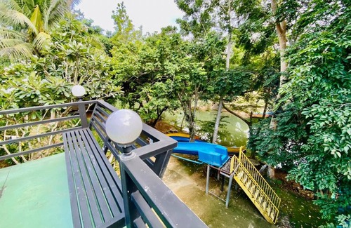 Kaeng Krachan Hotel | 30 m² Hotel ∙ 4 guests
