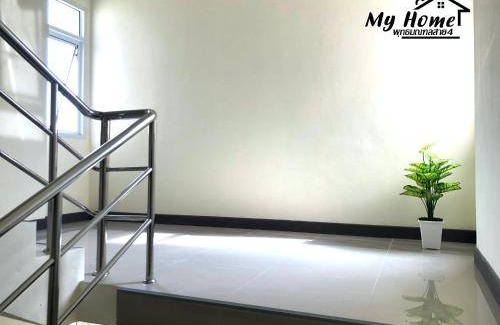 Krathum Baen Apartment | 30 m² Serviced apartment ∙ 2 guests