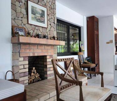 Mueang Len House | 300 m² House ∙ 1 bedroom ∙ 4 guests