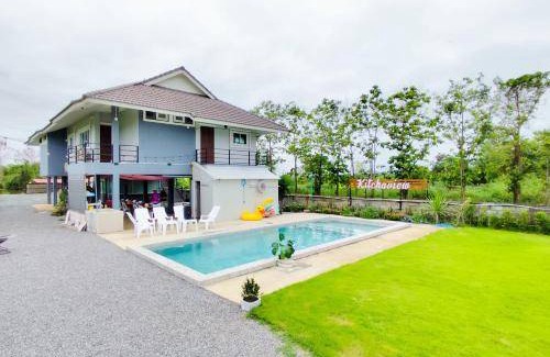 Chiang Rai House | 300 m² House ∙ 4 bedrooms ∙ 12 guests