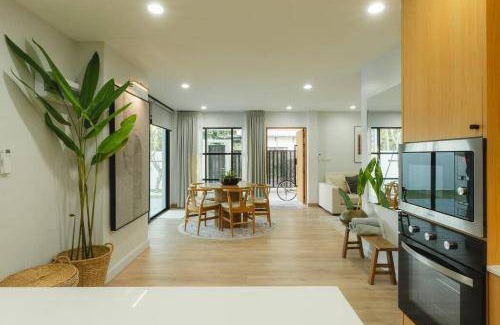Ban Waen House | 300 m² House ∙ 5 bedrooms ∙ 10 guests
