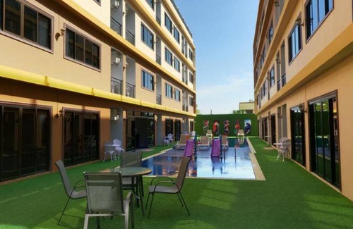 Pak Chong Hotel | 32 m² Hotel ∙ 10 guests