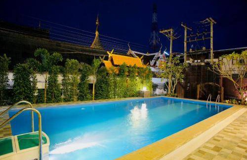 Thapae Hotel | 32 m² Hotel ∙ 3 guests