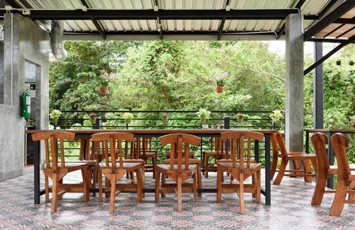 Nuea Khlong Hotel | 32 m² Hotel ∙ 4 guests