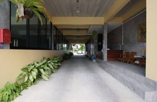 Nuea Khlong Hotel | 32 m² Hotel ∙ 4 guests