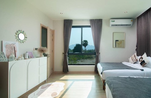 Cha-am Villa | 320 m² Villa ∙ 5 bedrooms ∙ 20 guests